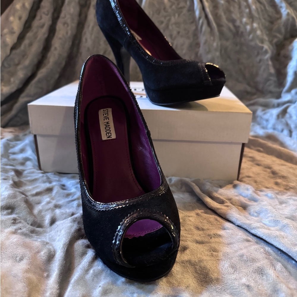 Steve Madden Black Peep Toe Platform Heels